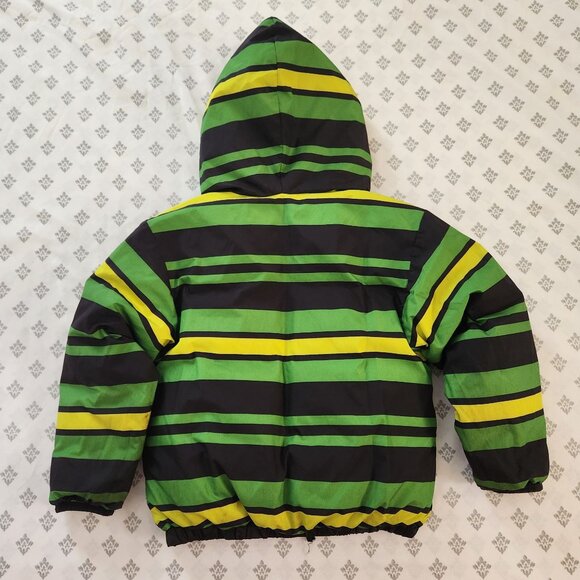 The North Face Reversible Jacket 550 for a Boy Size 5T - Picture 11 of 11